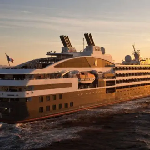 Croisière en Antarctique depuis Ushuaia à bord du navire Le Boréal avec visites en Argentine pendant 12 jours