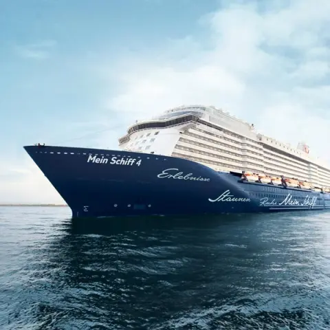 Cruzeiro no Oriente Médio a partir de Dubai a bordo do navio Mein Schiff 4 com visitas aos Emirados Árabes Unidos, Arábia Saudita e Catar por 8 dias